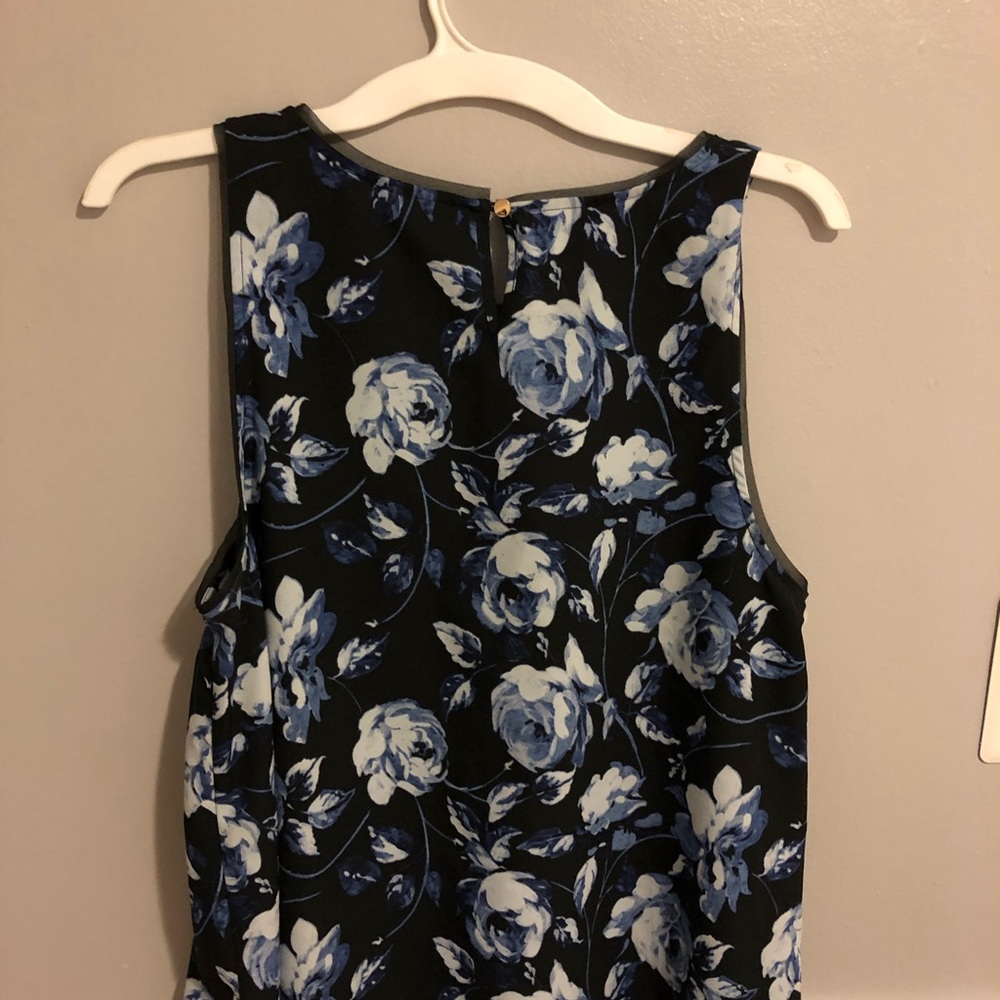 A New Day floral top - Picture 2 of 5